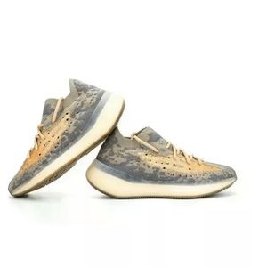 Yeezy 380 Mist Non Reflective Size 8 Men